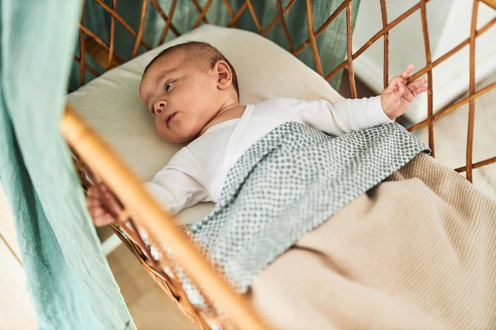 Jollein Bettlaken Kinderbett 120x150cm Snake Ash Green Speichern exportieren