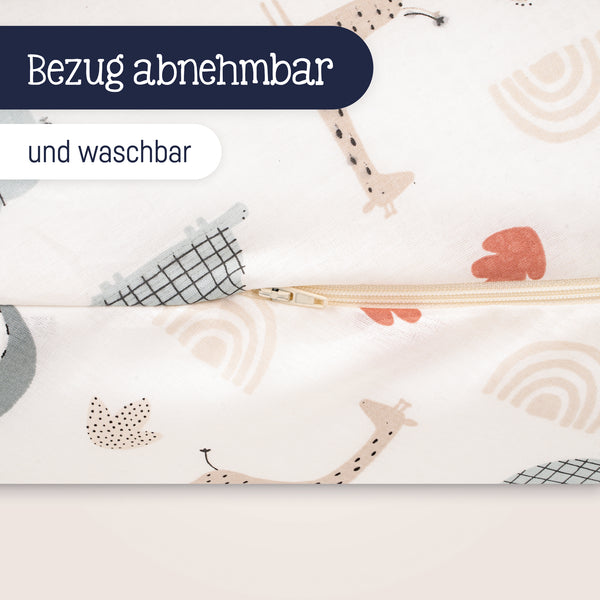 Julius Zöllner Stillkissen mit Knopf, Organic Wild Friends Begrenzte Freigabe