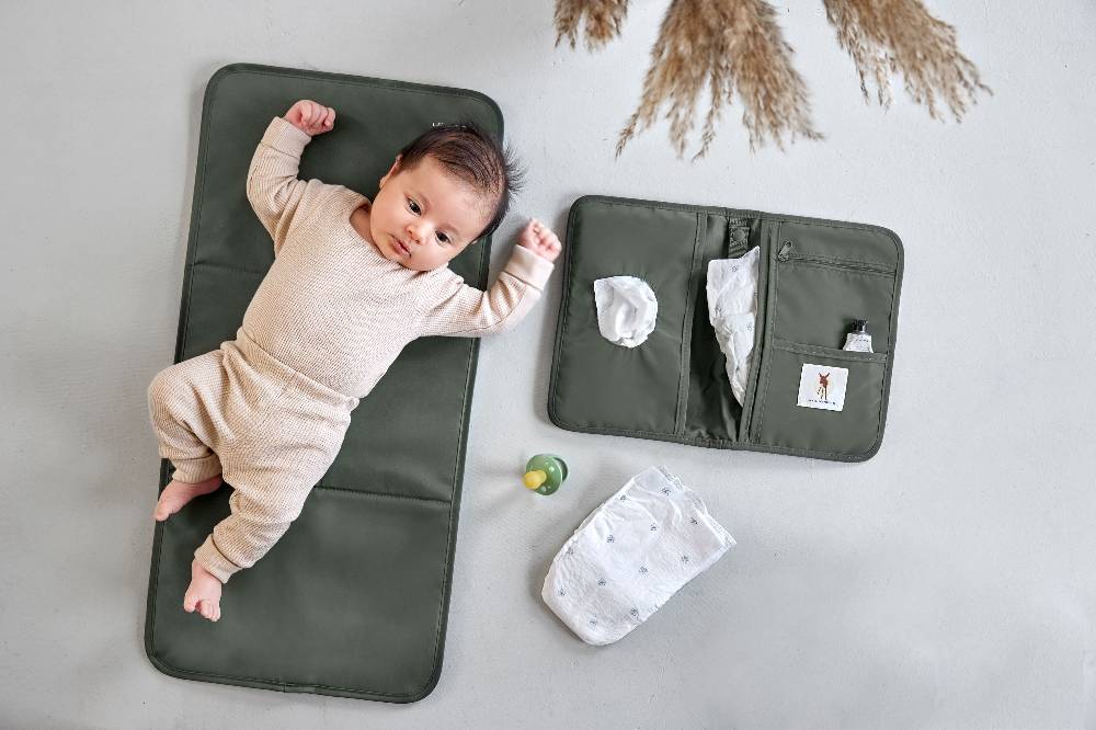 Lässig Windeltasche - kleine Wickeltasche, Olive Wochenangebot
