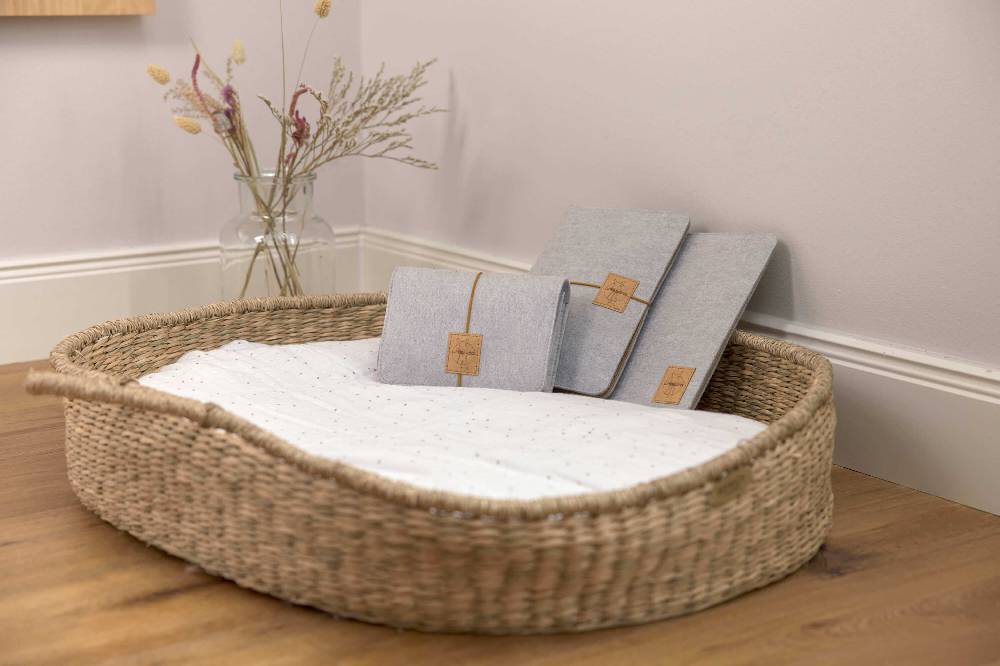 Lässig Mutterpasshülle - Dokumentenmappe Herz im Glück Limited Edition, Felt Grey Fabrik Onlineshop