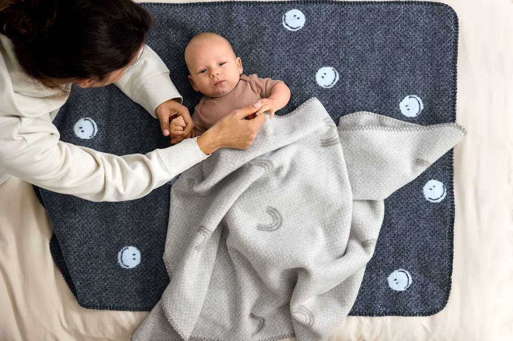 Lässig Babydecke - Bio Baumwolle, Grau Rabatte dieses Monats