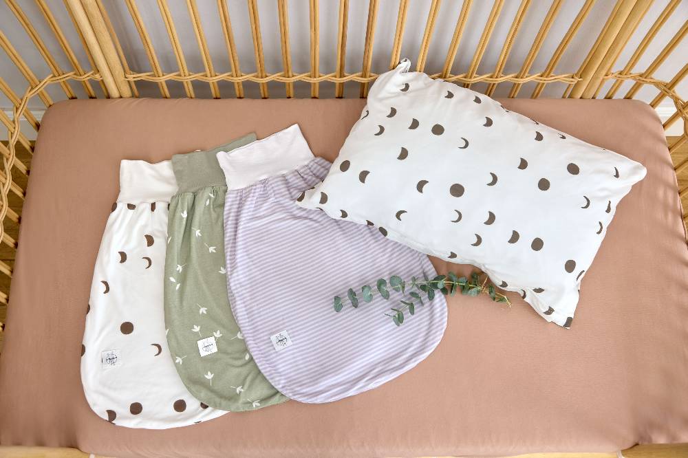 Lässig Baby Strampelsack 0,5 TOG - Mond, Milky Weihnachtsangebot