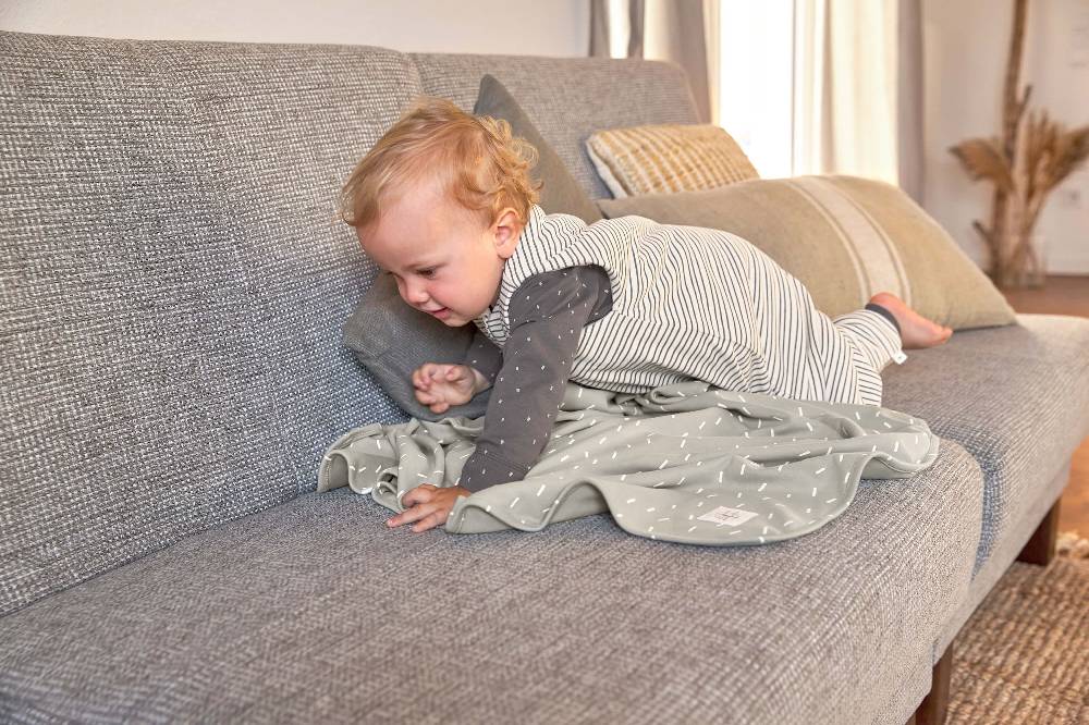 Lässig Kinder Schlafoverall 2,5 TOG, Striped, Grau Exklusive Angebote