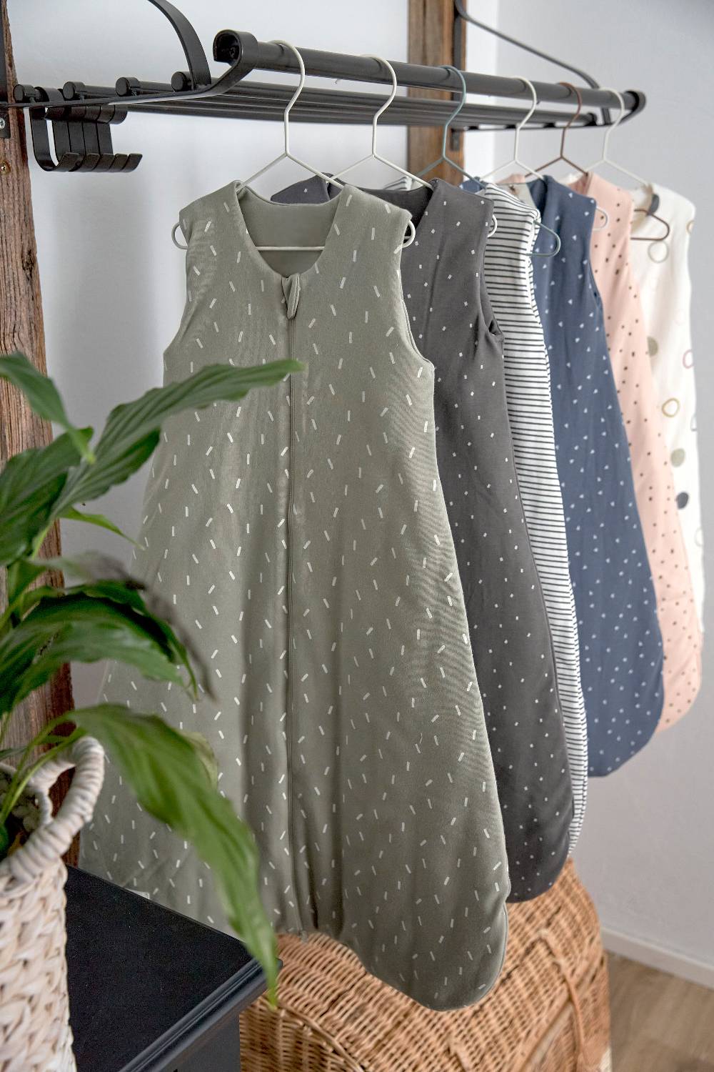 Lässig Babyschlafsack 2,5 TOG - Spots Anthrazit Bis zu 50% Rabatt