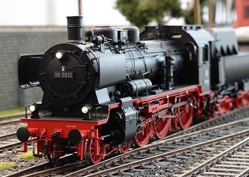 Märklin Dampflokomotive Baureihe 38 Limitierter Zeitrabatt