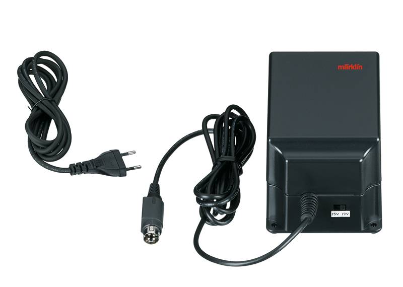 Märklin Schaltnetzteil 50/60 VA, 100 - 240 Volt, DE/EU Neuheiten