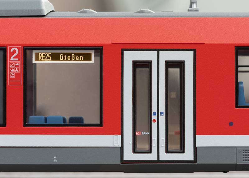 Märklin Nahverkehrs-Dieseltriebwagen Baureihe 648.2 Lagerräumung