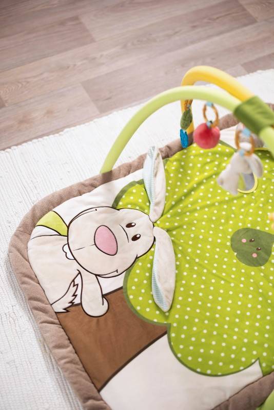 NICI 3-D Activity-Decke Hase und Eule mit Spielkissen und Spielbogen Heißer Verkauf
