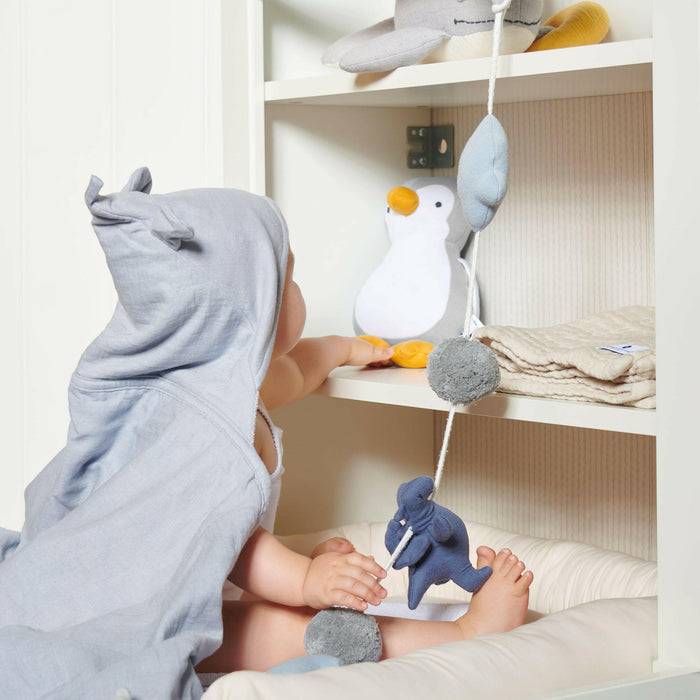 Nordic Coast Company Spieluhr Baby Pinguin Grau Wochenangebot