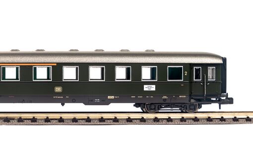 Piko N Schürzeneilzugwagen 1./2. Klasse DB III Artikelnummer: 40625 Nur noch ein Tag übrig