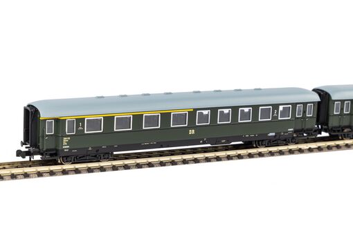 Piko N 2er Set Schürzeneilzugwagen 1./2. Klasse + 2. Klasse DR III Artikelnummer: 40628 Heißer Verkauf