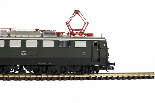 Piko TT E-Lok BR 150 DB III Artikelnummer: 47466 Vierteljährliche Förderung
