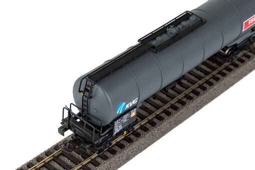 Piko Knickkesselwagen Esso SNCB V Artikelnummer: 24603 im Angebot