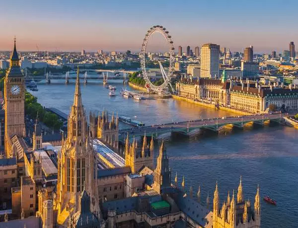 Ravensberger Matratzen Puzzle 2000 Teile - Stimmungsvolles London Neuheiten
