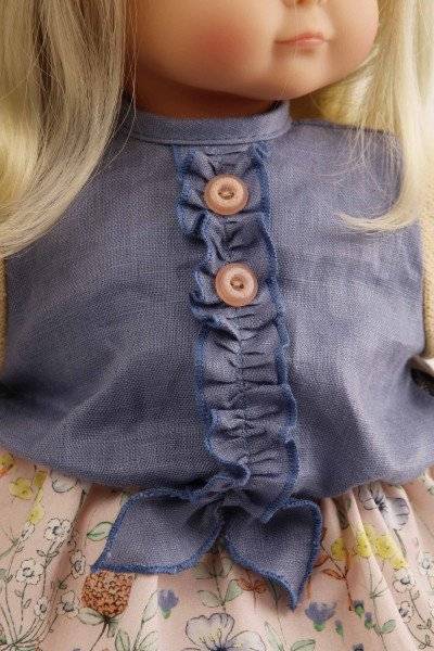 Schildkröt Manufaktur Puppe Schlummerle 37 cm blonde Haare, blaue Schlafaugen, Blumenkleidung rose/bleu Großer Ausverkauf