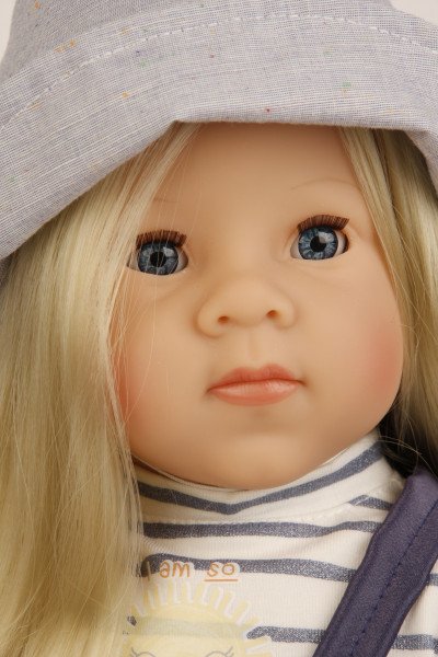 Schildkröt Manufaktur Stehpuppe Elli 52 cm blonde Haare, blaue Schlafaugen, sommerkliche Kleidung blau/weiss/gelb Neueste Stile