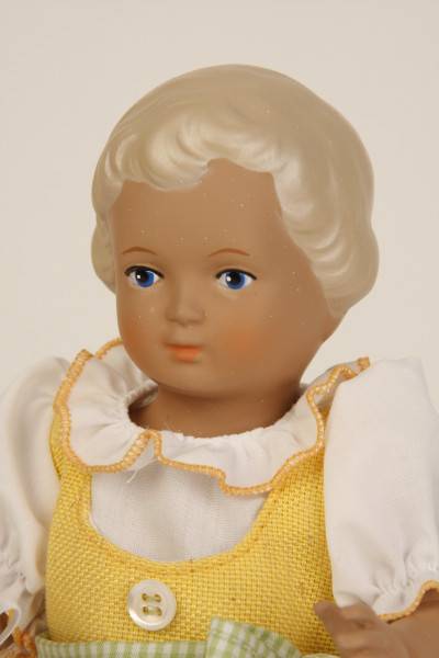Schildkröt Manufaktur Puppe Ursel 25 cm von 1941 blonde Malhaare, Dirndl Rabatt