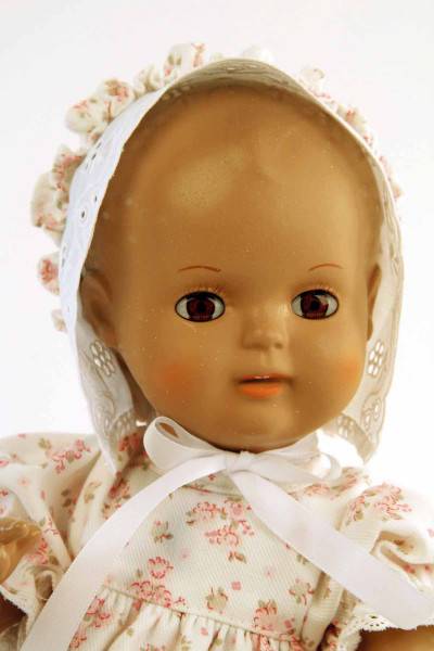 Schildkröt Manufaktur Baby Strampelchen 31 cm blonde Malhaare, Sommerkled mit Schute Kostenloser Versand