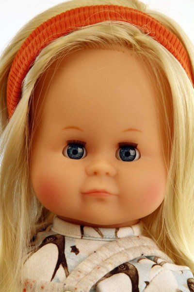 Schildkröt Manufaktur Puppe Schlummerle 37 cm blonde Haare, blaue Schlafaugen, Pinguinkleidung Bis zu 55% Rabatt