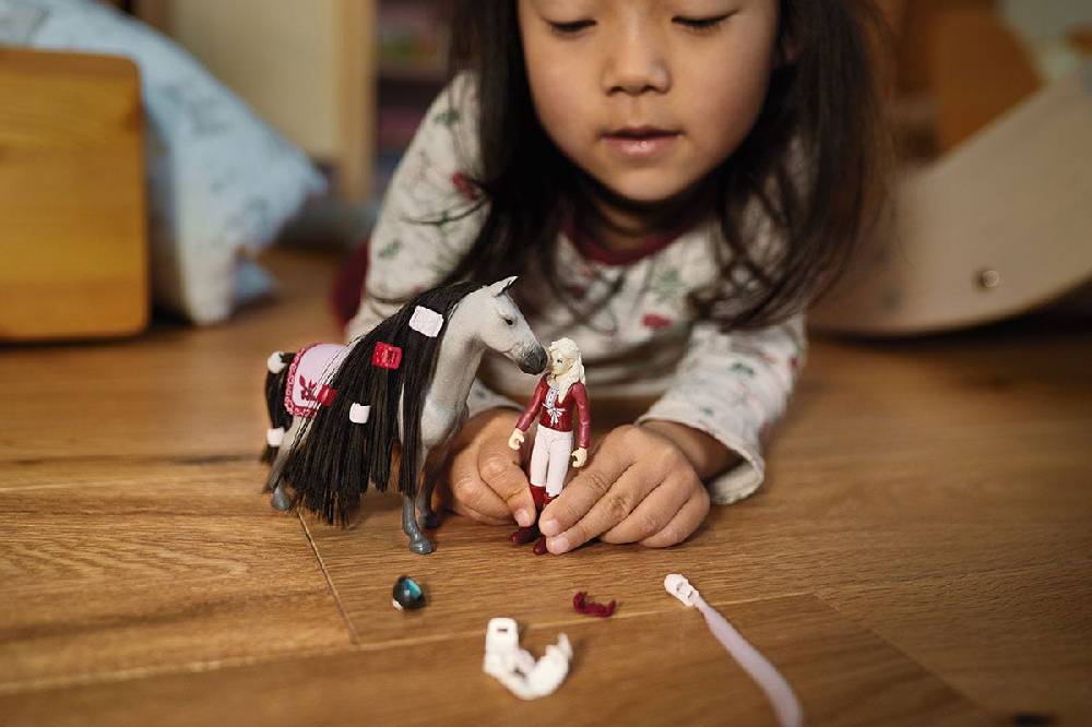 Schleich Sofia & Dusty Starter Set Fabrikladen