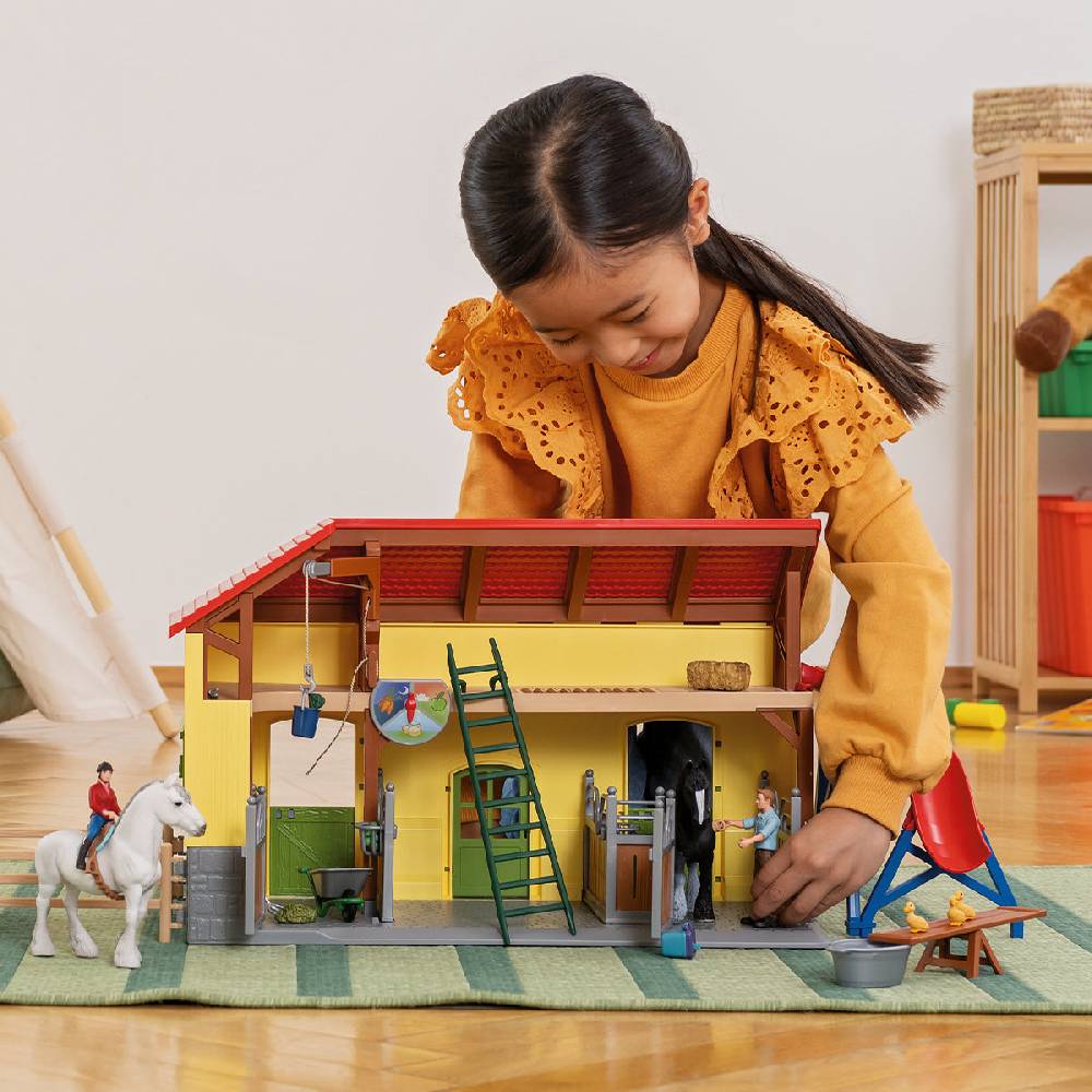 Schleich Pferdestall Räumungsverkauf