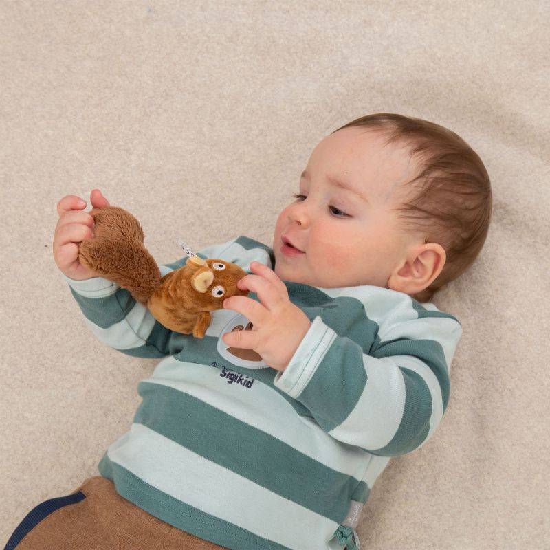 Sigikid Baby Rassel Eichhörnchen, Red Stars Vatertagsangebot