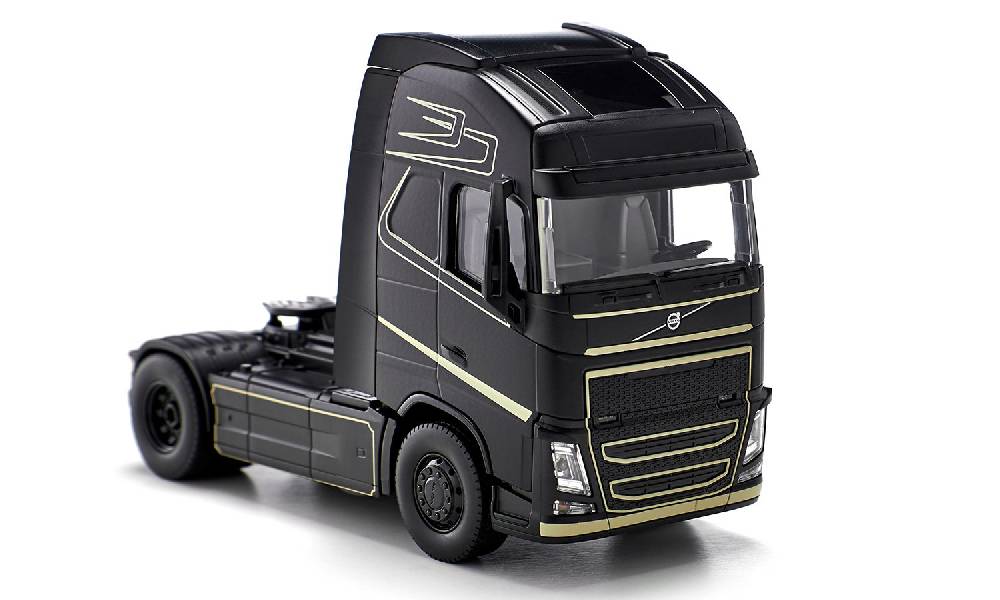 Siku Volvo FH16 mit Bluetooth App-Steuerung und Fernsteuermodul 10673700000 Black Friday