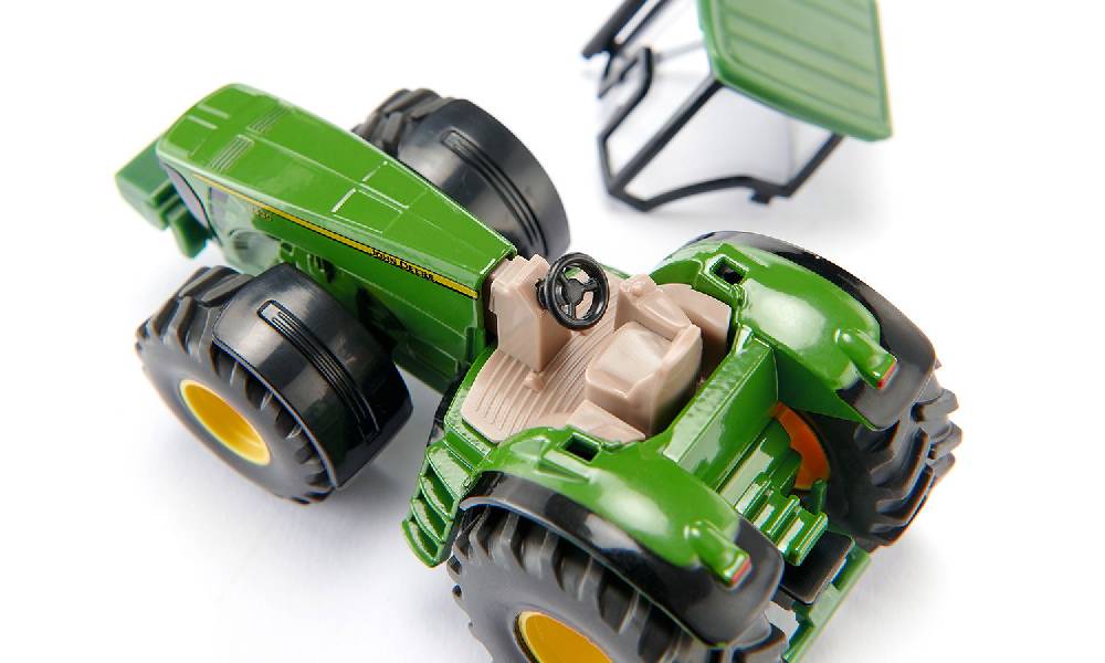 Siku Traktor mit Anhänger 10195300003 im Angebot